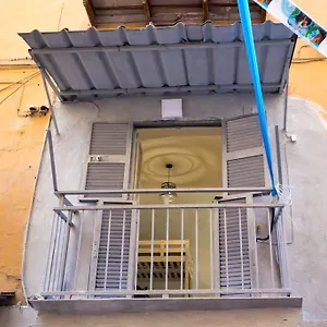 63 Napoli