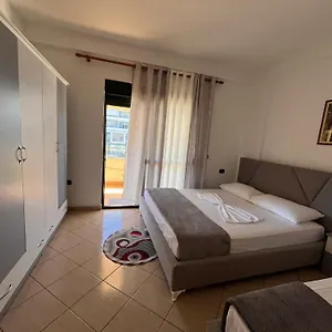 Rikardo Apartament Vlorë